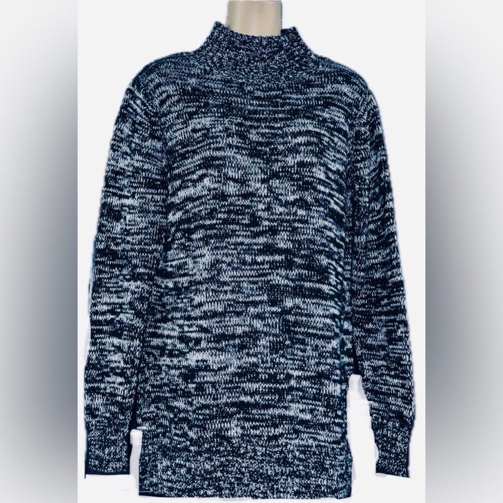 Old Navy— Marled Blk/Grey  Knit Mock Neck Sweater. (LG)